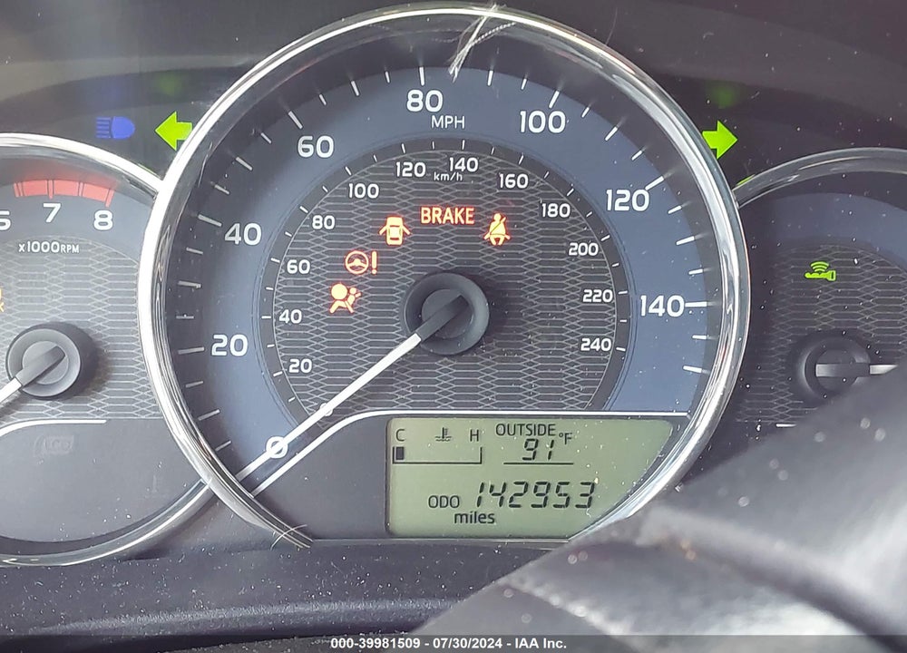 2014 TOYOTA COROLLA LE PLUS VIN: 2T1BURHE3EC173395