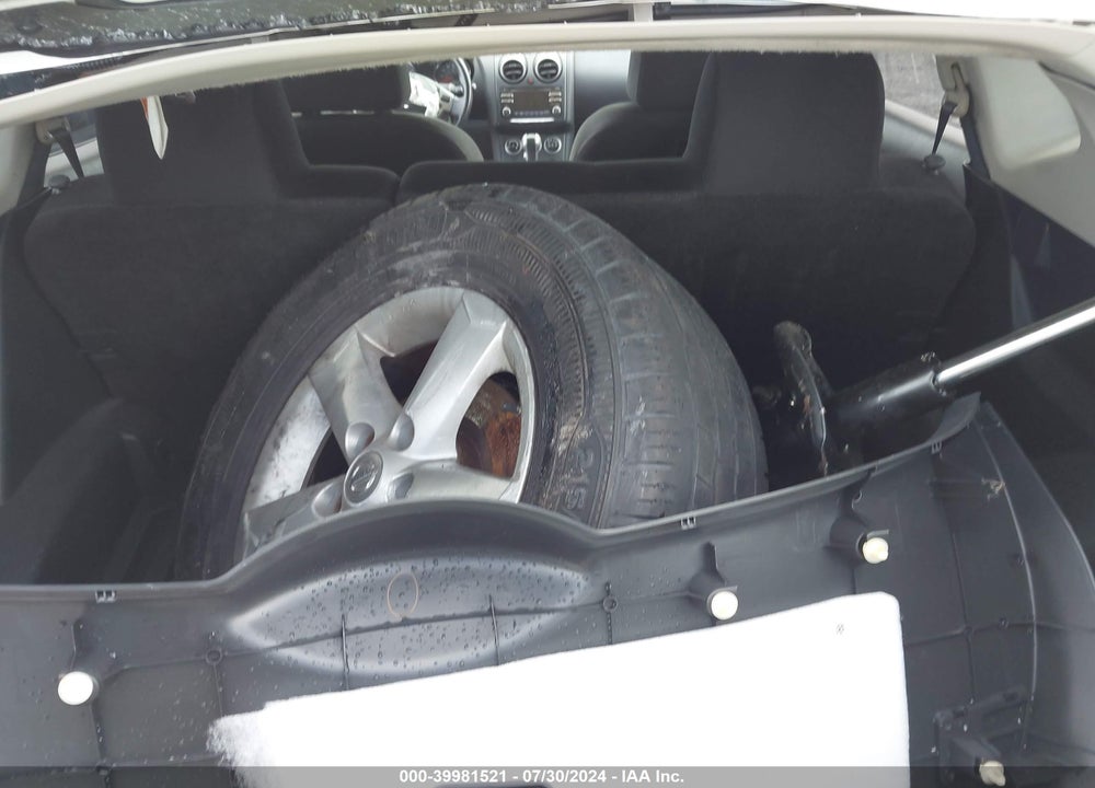 2013 NISSAN ROGUE S VIN: JN8AS5MT6DW511669