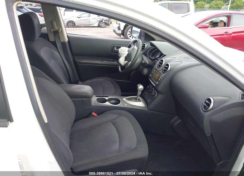 2013 NISSAN ROGUE S VIN: JN8AS5MT6DW511669