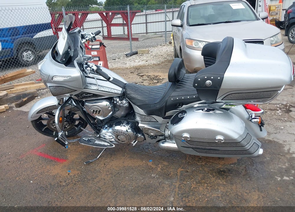 2018 INDIAN MOTORCYCLE CO. CHIEFTAIN ELITE VIN: 56KTCEAA5J3363283