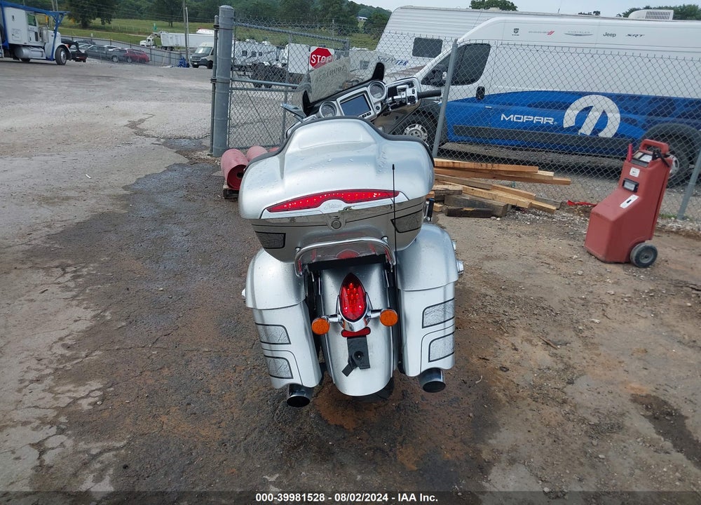 2018 INDIAN MOTORCYCLE CO. CHIEFTAIN ELITE VIN: 56KTCEAA5J3363283