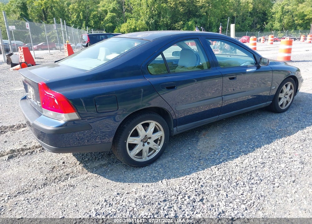 2004 VOLVO S60 2.5T AWD VIN: YV1RH59H342413900