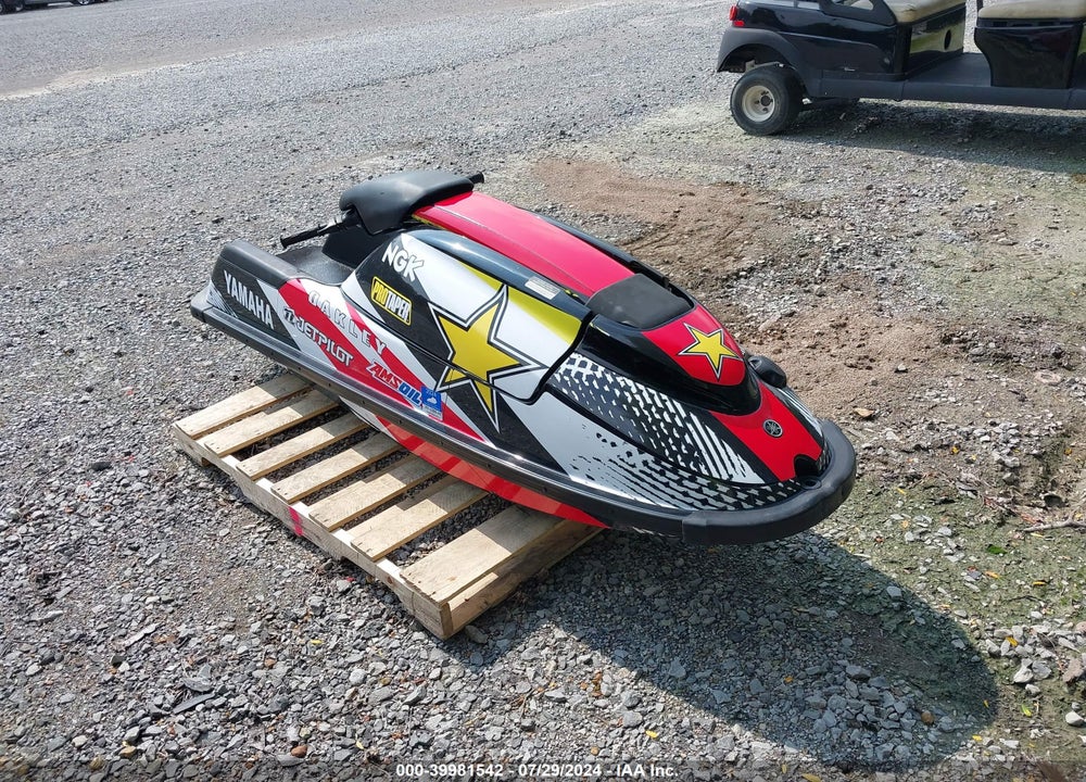 2013 YAMAHA SUPERJET VIN: YAMH0131D313