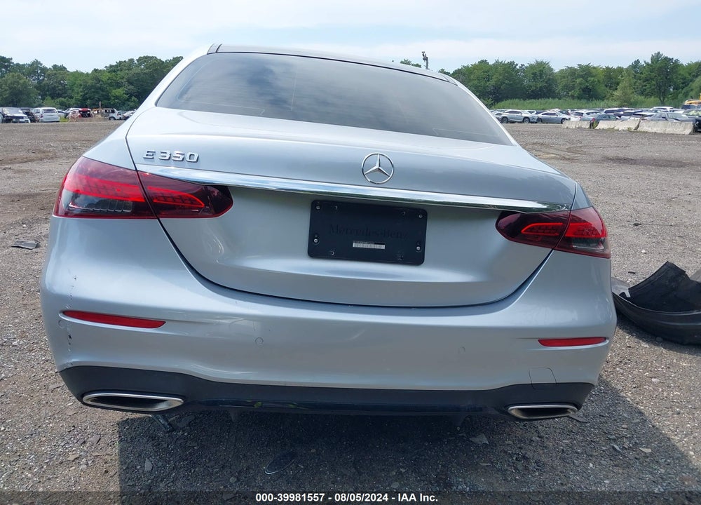 2022 MERCEDES-BENZ E 350 VIN: W1KZF8DBXNB053225