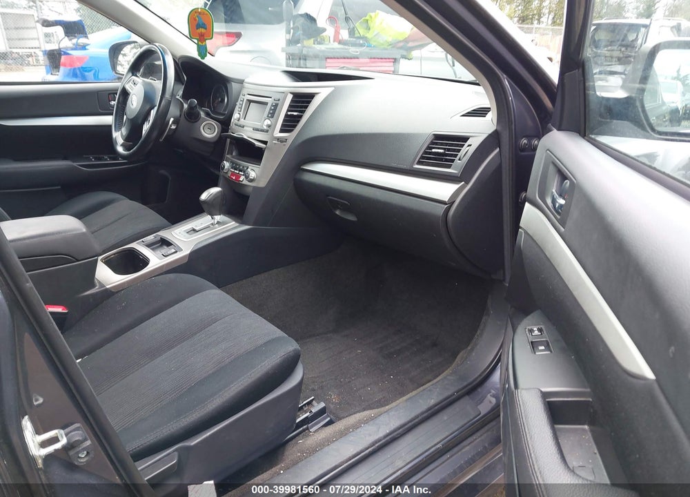 2014 SUBARU LEGACY 2.5I PREMIUM VIN: 4S3BMCC65E3003075