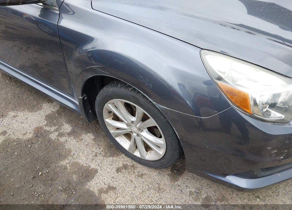 2014 SUBARU LEGACY 2.5I PREMIUM VIN: 4S3BMCC65E3003075