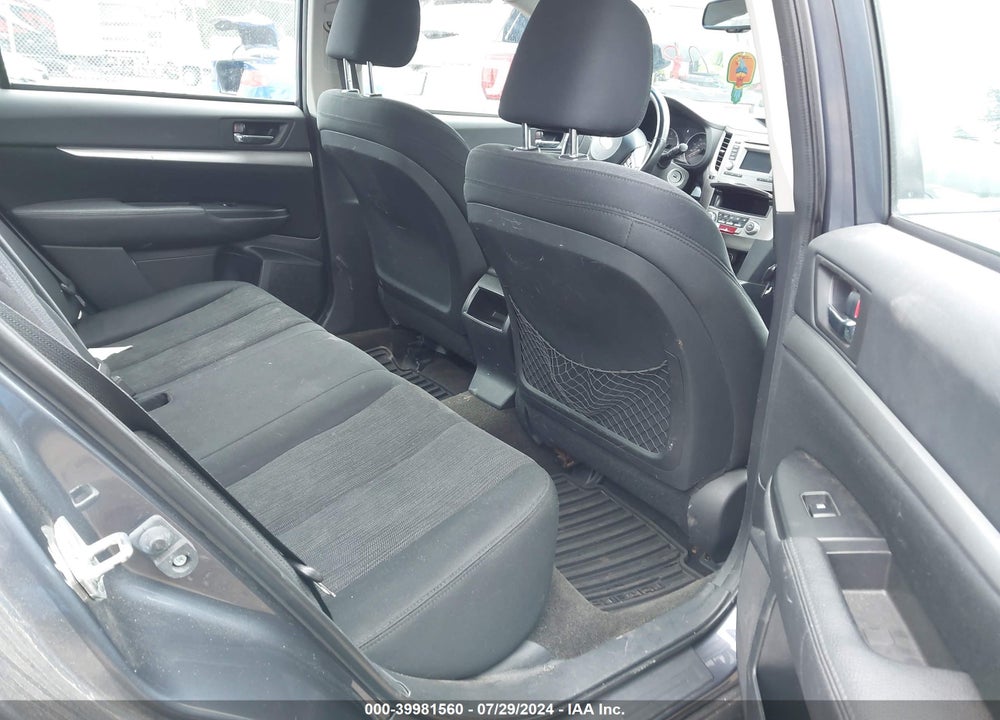 2014 SUBARU LEGACY 2.5I PREMIUM VIN: 4S3BMCC65E3003075