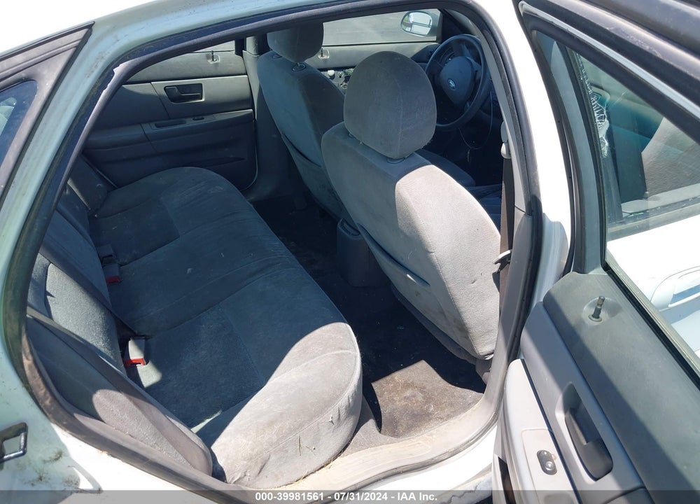 2007 FORD TAURUS SE VIN: 1FAFP53U67A138038