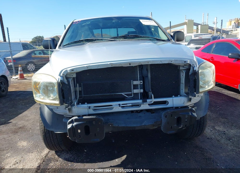 2008 DODGE RAM 1500 SLT VIN: 1D7HU18N38S557116