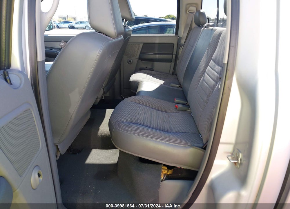 2008 DODGE RAM 1500 SLT VIN: 1D7HU18N38S557116