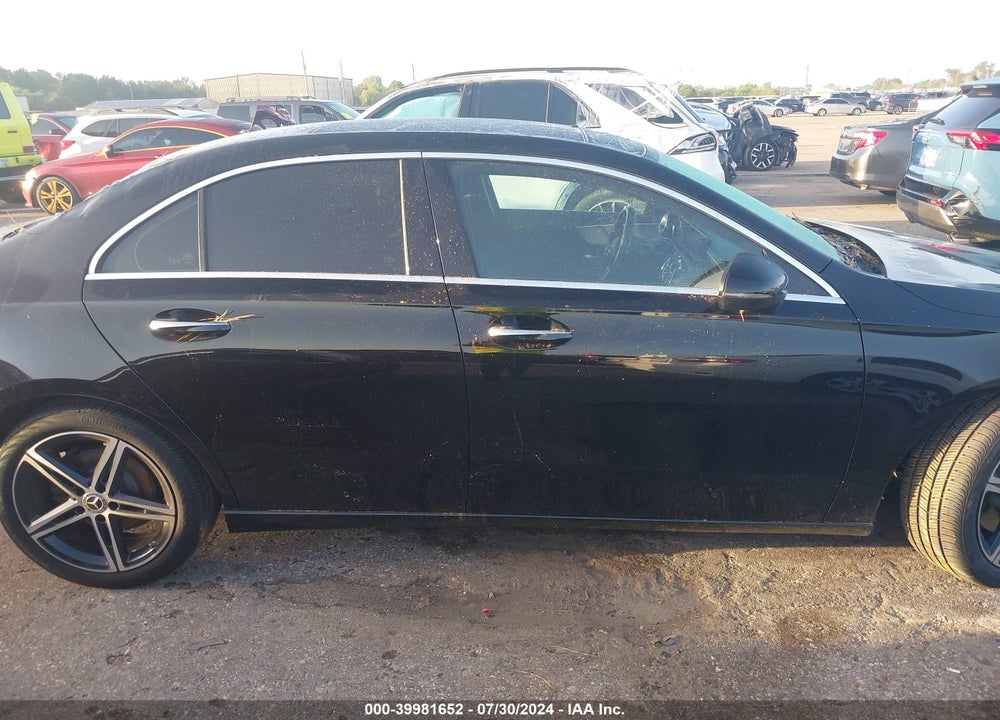 2019 MERCEDES-BENZ A 220 VIN: WDD3G4EB9KW031716