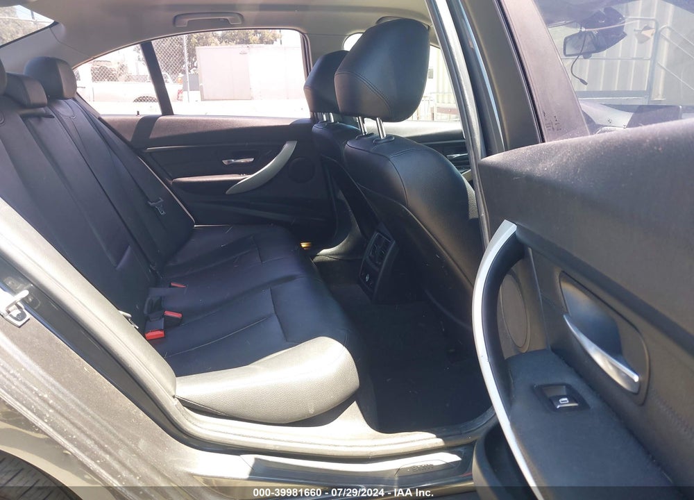 2016 BMW 320I VIN: WBA8E5G53GNU21045