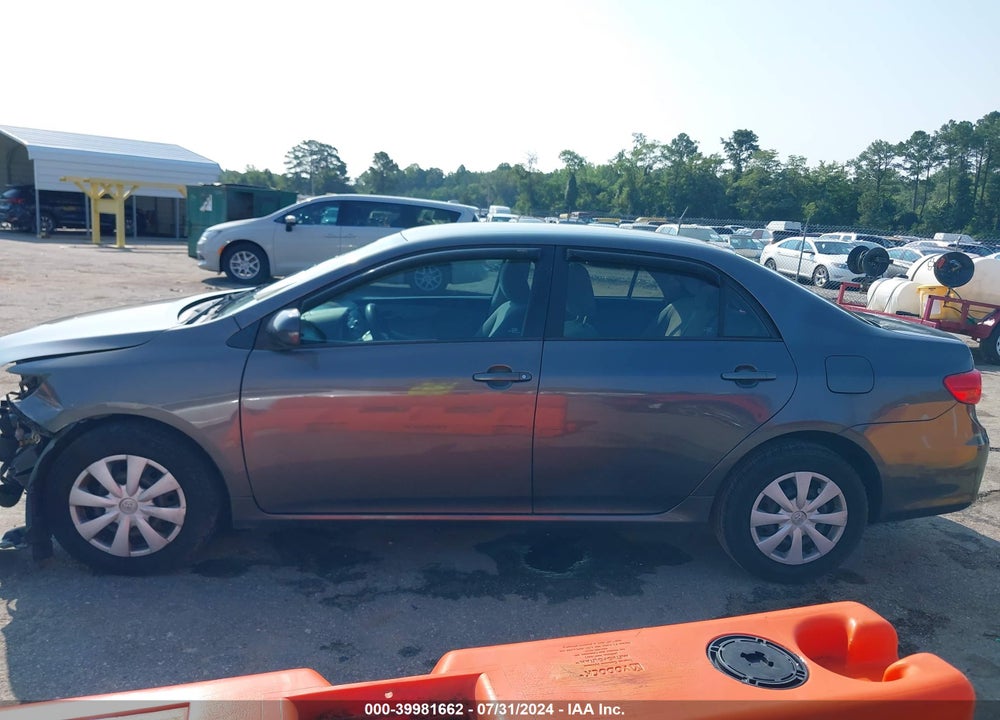 2011 TOYOTA COROLLA LE VIN: 2T1BU4EE0BC694111