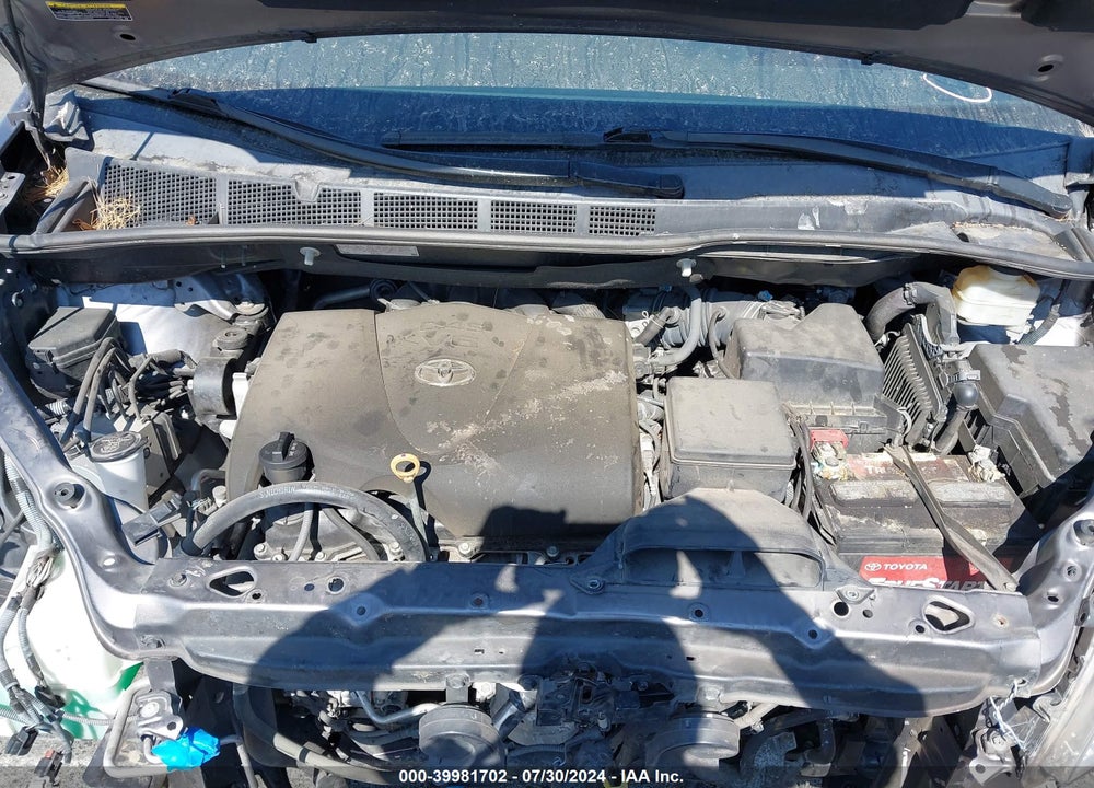 2019 TOYOTA SIENNA LE 8 PASSENGER VIN: 5TDKZ3DC1KS970203