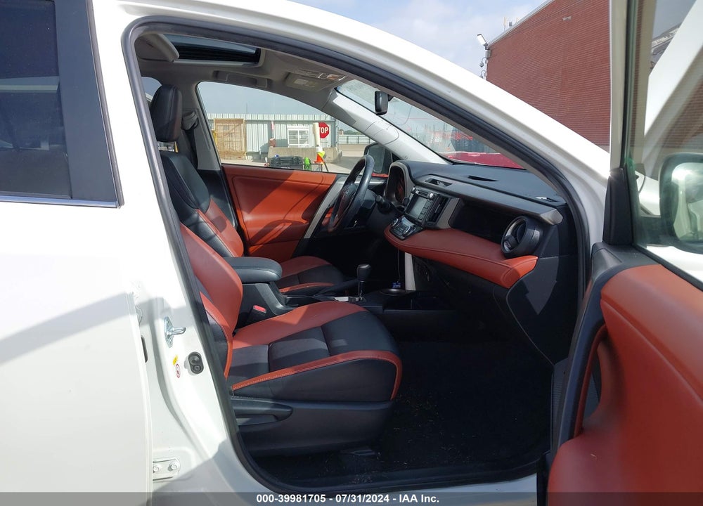 2013 TOYOTA RAV4 LIMITED VIN: JTMDFREV3D5015870