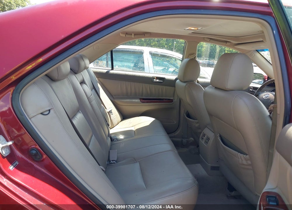 2005 TOYOTA CAMRY LE V6/XLE V6 VIN: 4T1BF30K55U101833