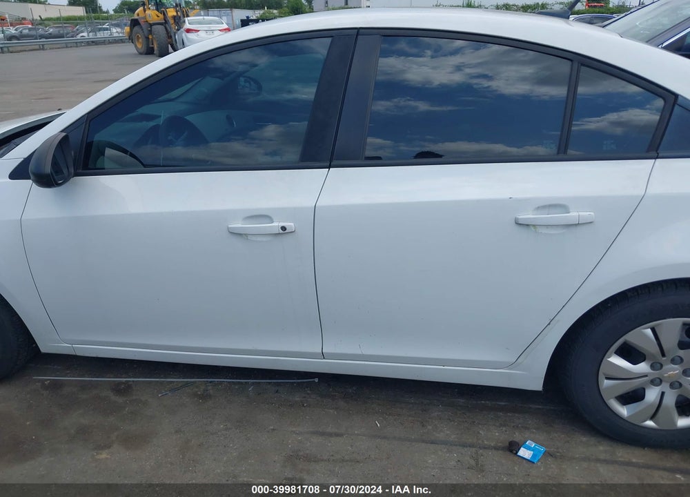2014 CHEVROLET CRUZE LS AUTO VIN: 1G1PA5SH6E7105631