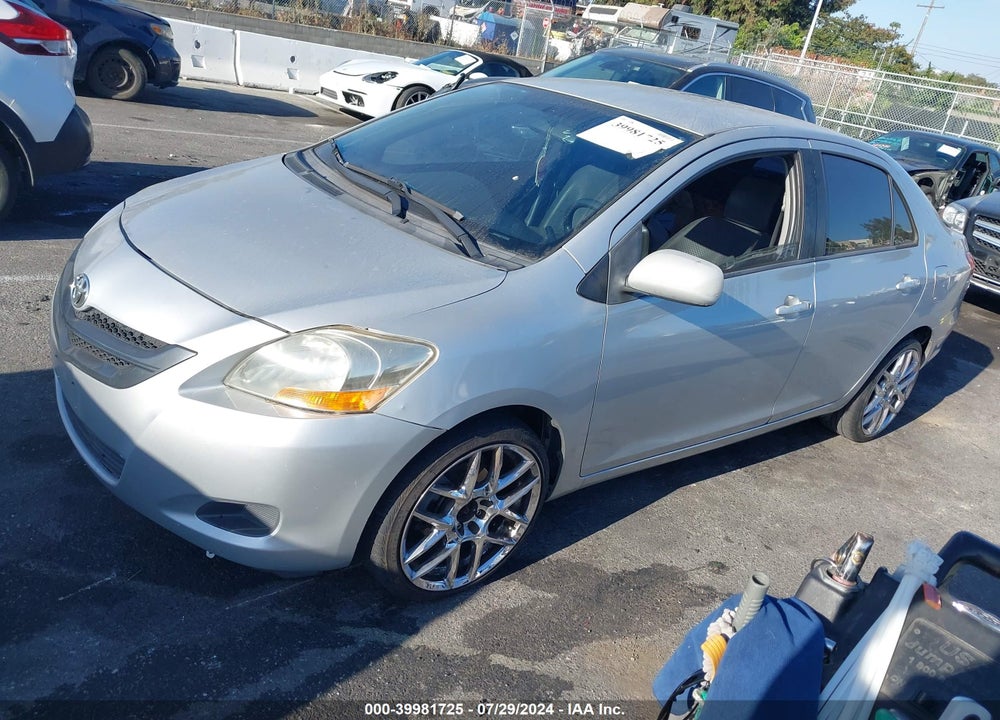 2008 TOYOTA YARIS VIN: JTDBT923281267528