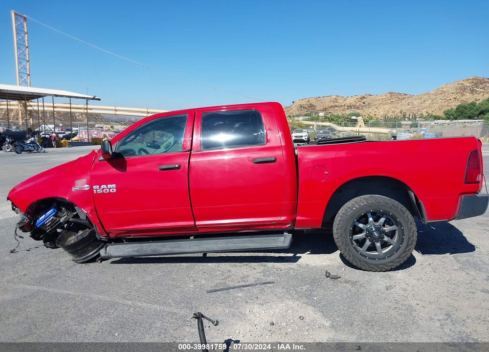 2016 RAM 1500 VIN: 1C6RR6KM5GS403722