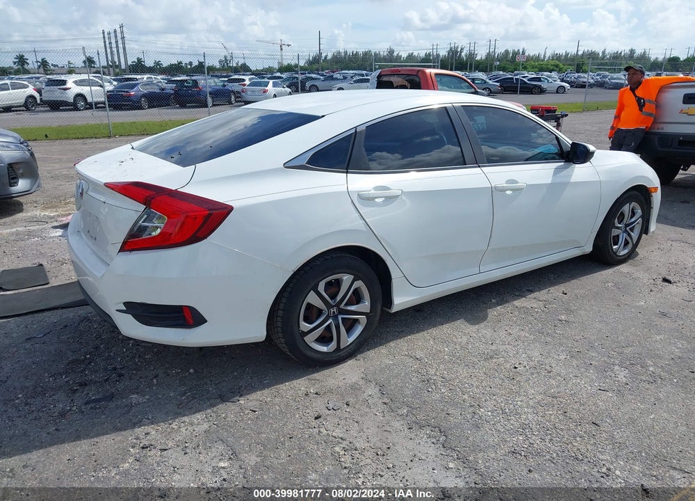 2018 HONDA CIVIC LX VIN: 2HGFC2F53JH591195