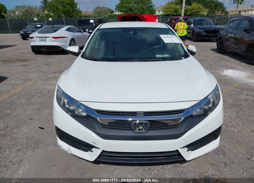 2018 HONDA CIVIC LX VIN: 2HGFC2F53JH591195