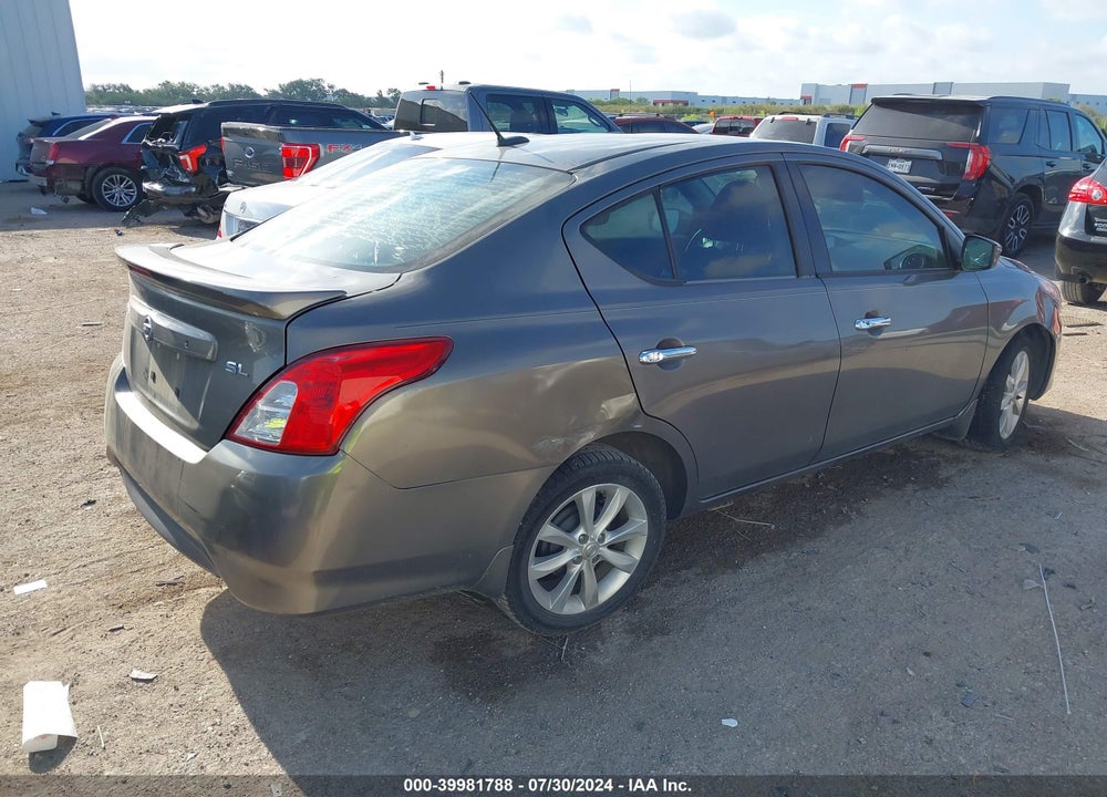 2016 NISSAN VERSA 1.6 SL VIN: 3N1CN7AP2GL909778