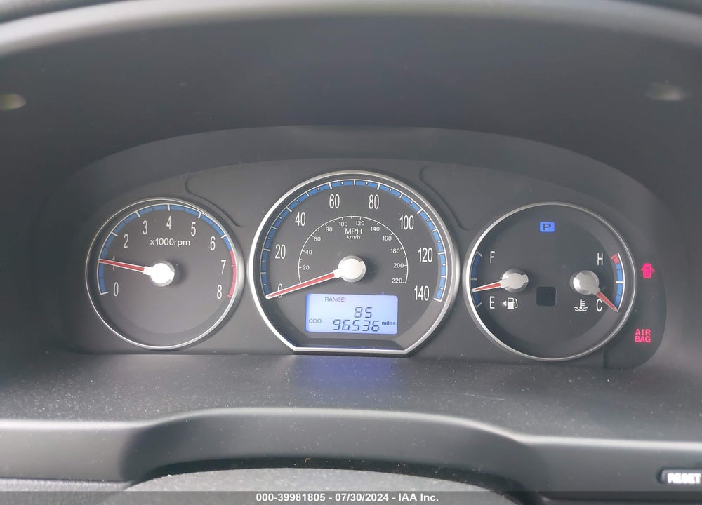2009 HYUNDAI SANTA FE GLS VIN: 5NMSG73D39H260868