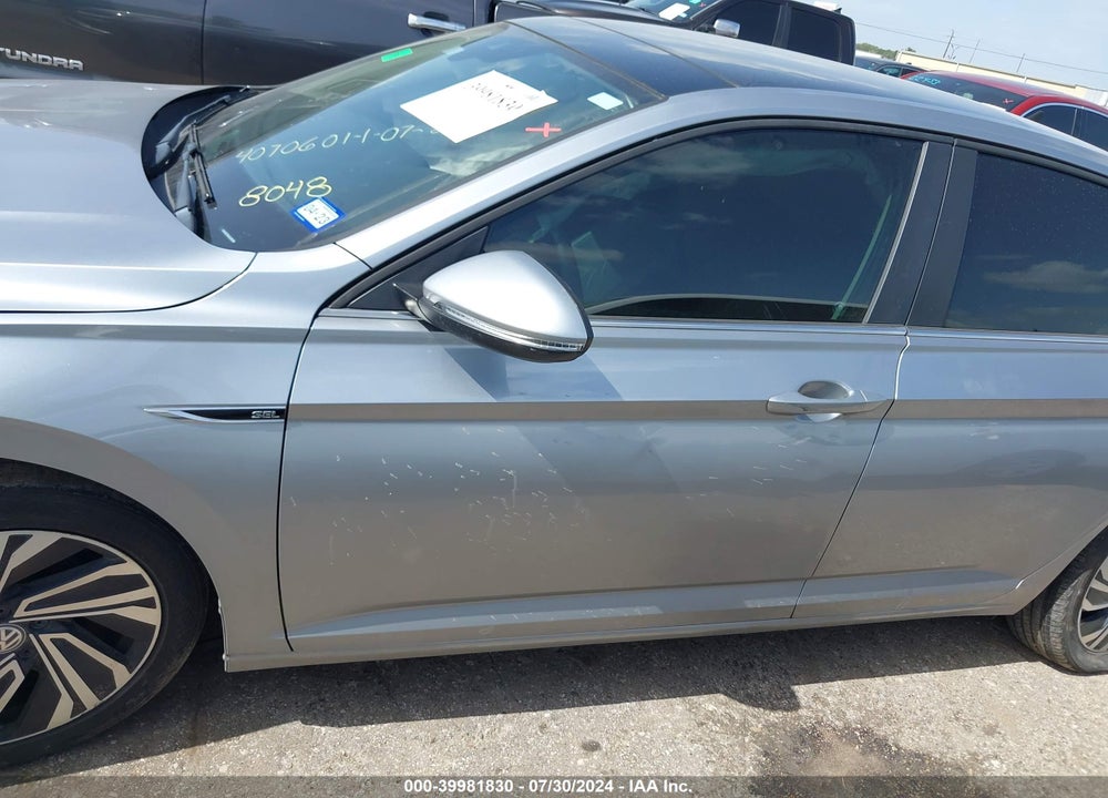 2020 VOLKSWAGEN JETTA 1.4T SEL PREMIUM VIN: 3VWGB7BU0LM008048