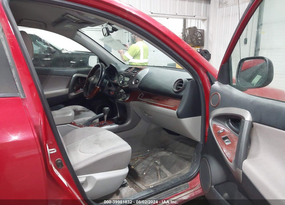 2007 TOYOTA RAV4 BASE V6 VIN: JTMBK33V475015996