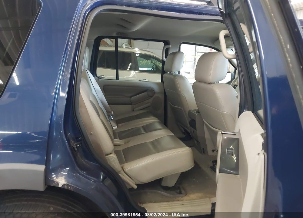2006 FORD EXPLORER XLT VIN: 1FMEU73E56UA11048