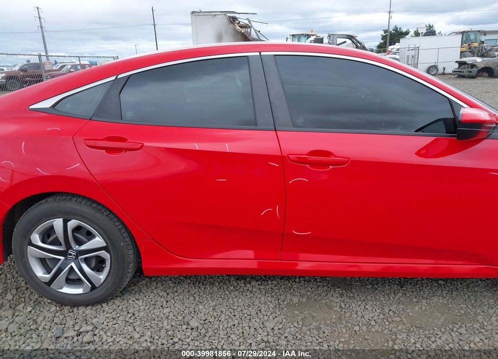 2018 HONDA CIVIC LX VIN: 2HGFC2F57JH542212