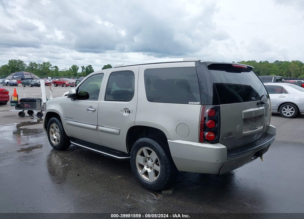 2007 GMC YUKON DENALI VIN: 1GKFK63857J246785