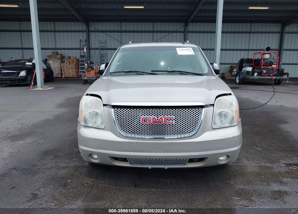 2007 GMC YUKON DENALI VIN: 1GKFK63857J246785