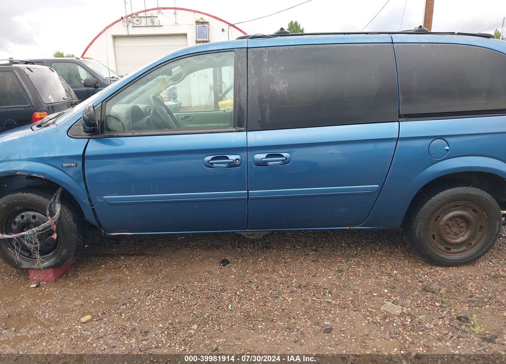 2005 DODGE GRAND CARAVAN SXT VIN: 2D4GP44L15R283093
