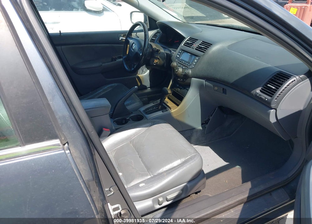 2003 HONDA ACCORD 3.0 EX VIN: 1HGCM66563A003072
