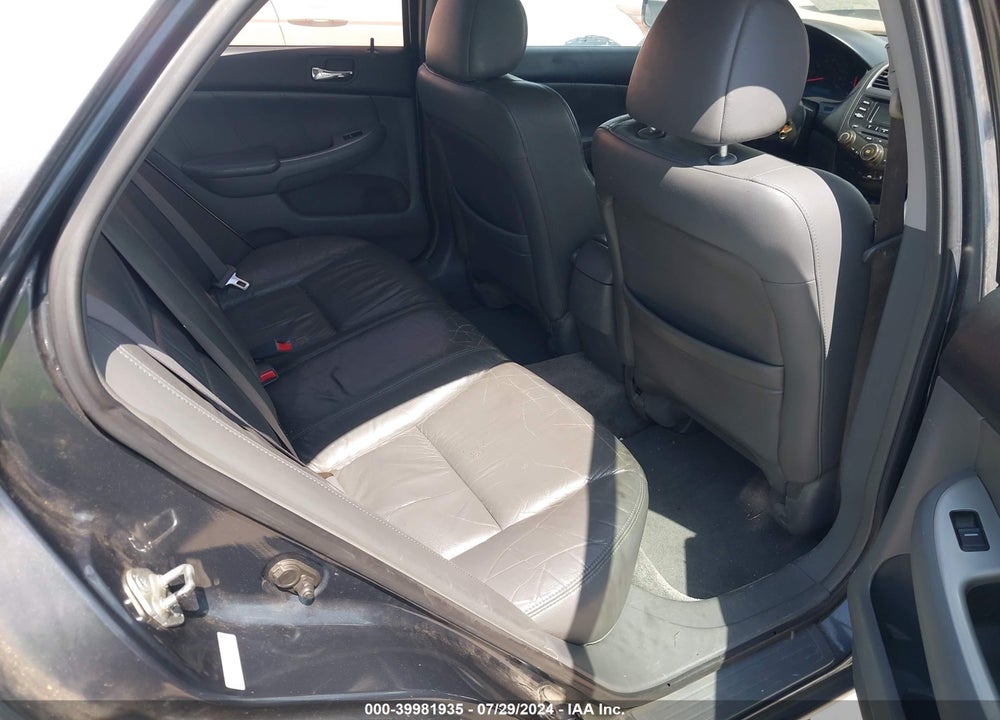 2003 HONDA ACCORD 3.0 EX VIN: 1HGCM66563A003072