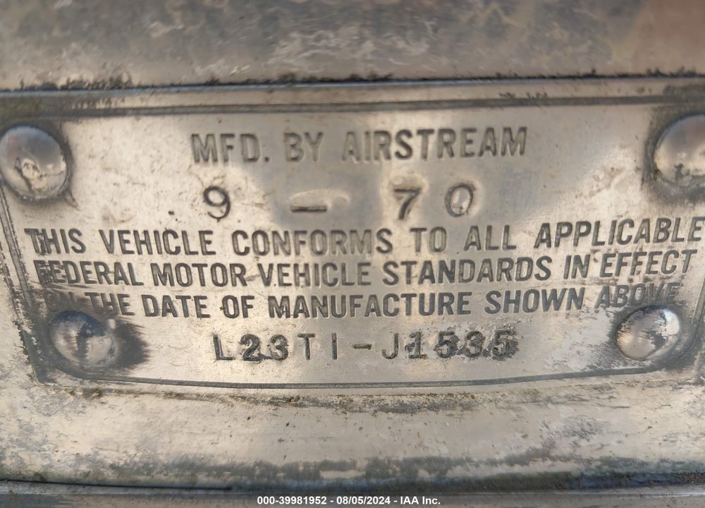 1971 AIRSTREAM LAND YACHT SAFARI 26 VIN: 0000000L23T1J1535