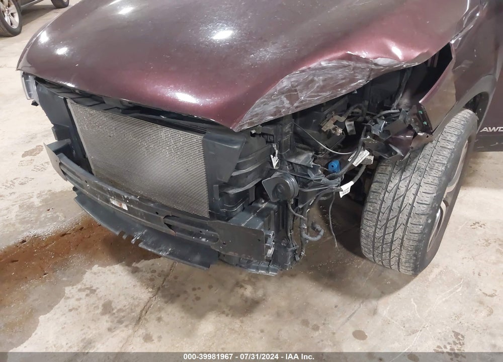 2016 KIA SORENTO 3.3L EX VIN: 5XYPHDA52GG001910