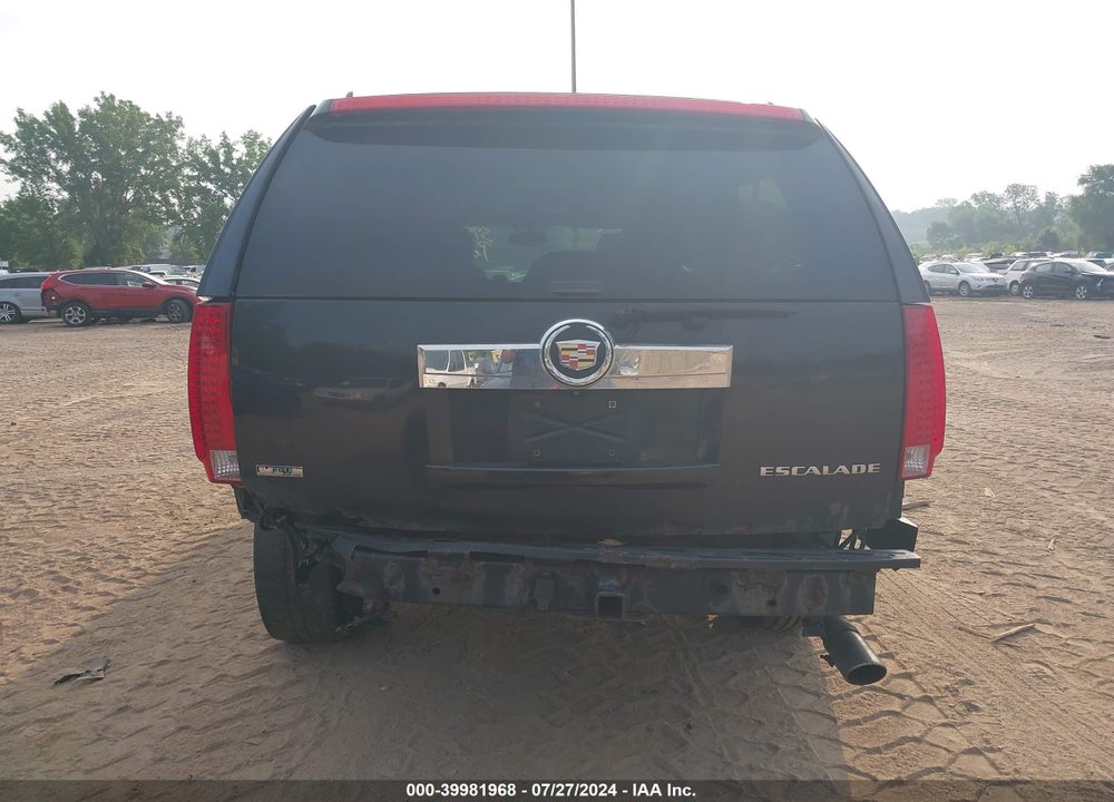 2011 CADILLAC ESCALADE ESV PREMIUM VIN: 1GYS4JEF2BR160857