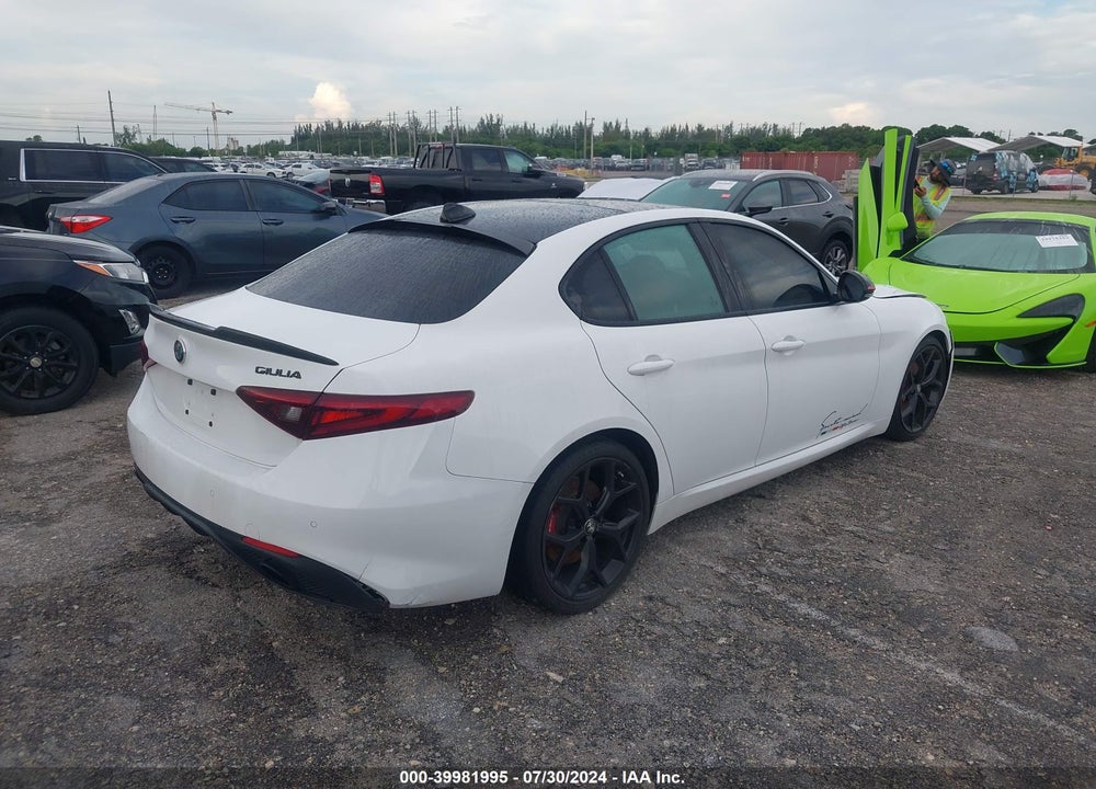 2019 ALFA ROMEO GIULIA SPORT RWD VIN: ZARFAMAN4K7612193