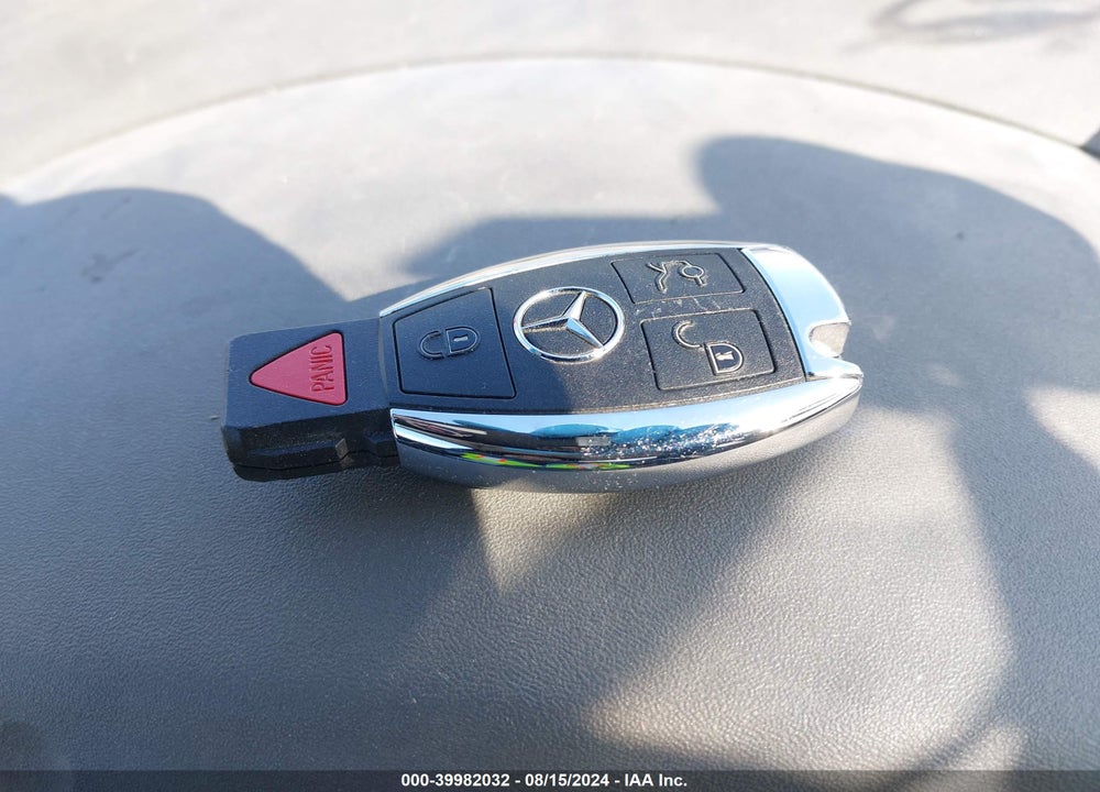 2014 MERCEDES-BENZ C 63 AMG VIN: WDDGJ7HB1EG178921
