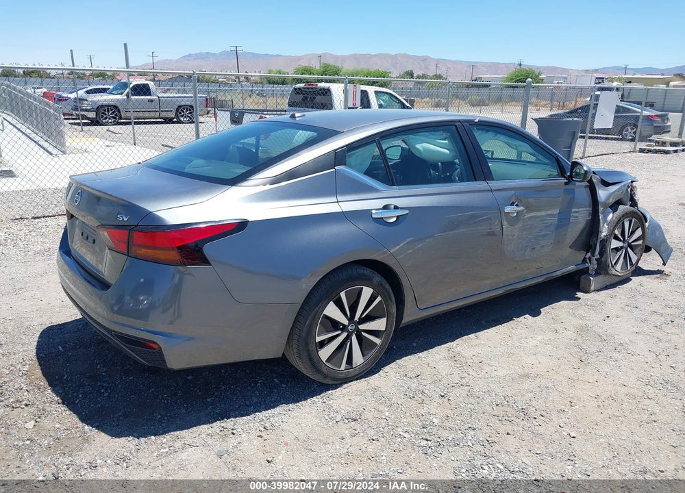 2022 NISSAN ALTIMA SV FWD VIN: 1N4BL4DV8NN300981