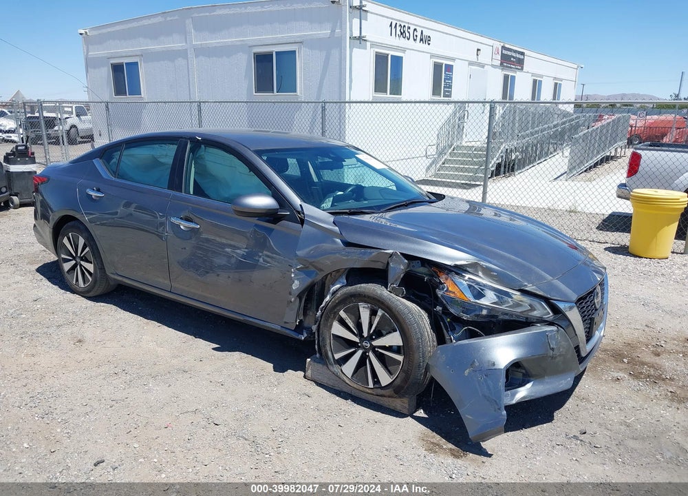 2022 NISSAN ALTIMA SV FWD VIN: 1N4BL4DV8NN300981