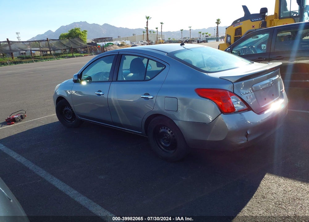 2014 NISSAN VERSA 1.6 SV VIN: 3N1CN7AP6EL821118