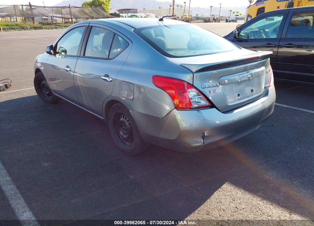 2014 NISSAN VERSA 1.6 SV VIN: 3N1CN7AP6EL821118