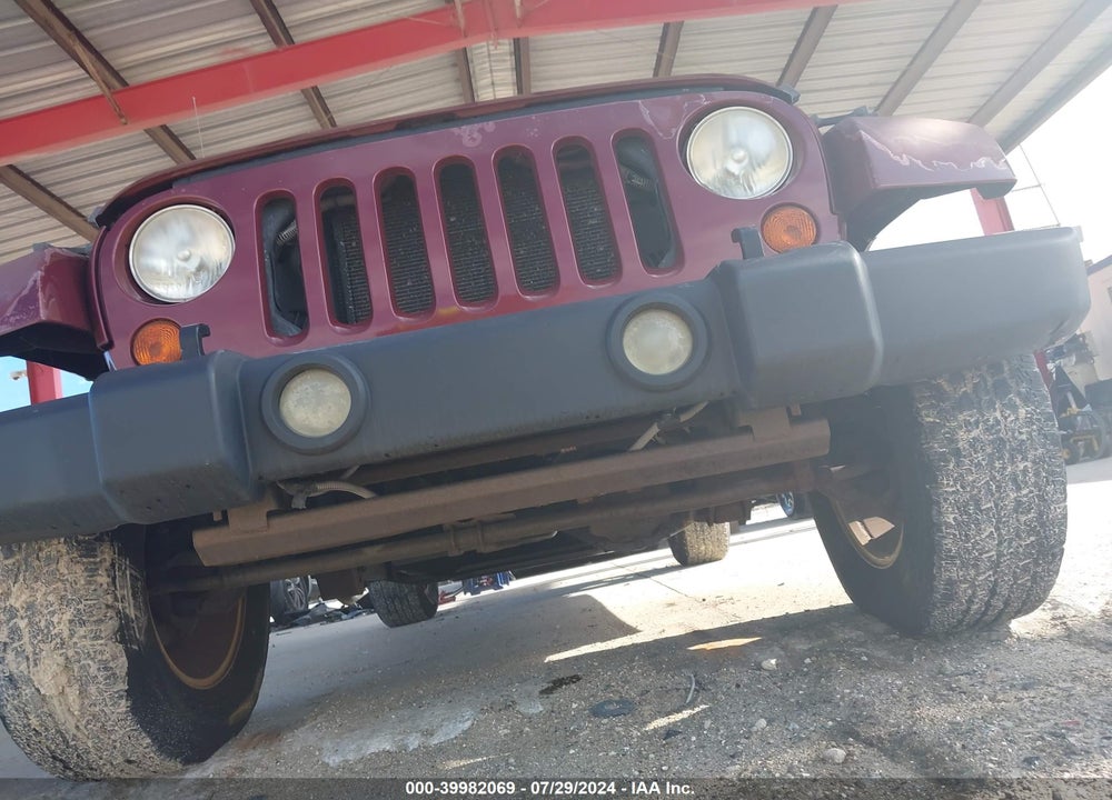 2008 JEEP WRANGLER UNLIMITED SAHARA VIN: 1J8GA59138L564913