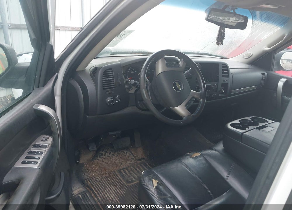 2013 CHEVROLET SILVERADO 1500 LT VIN: 3GCPKSE78DG361942