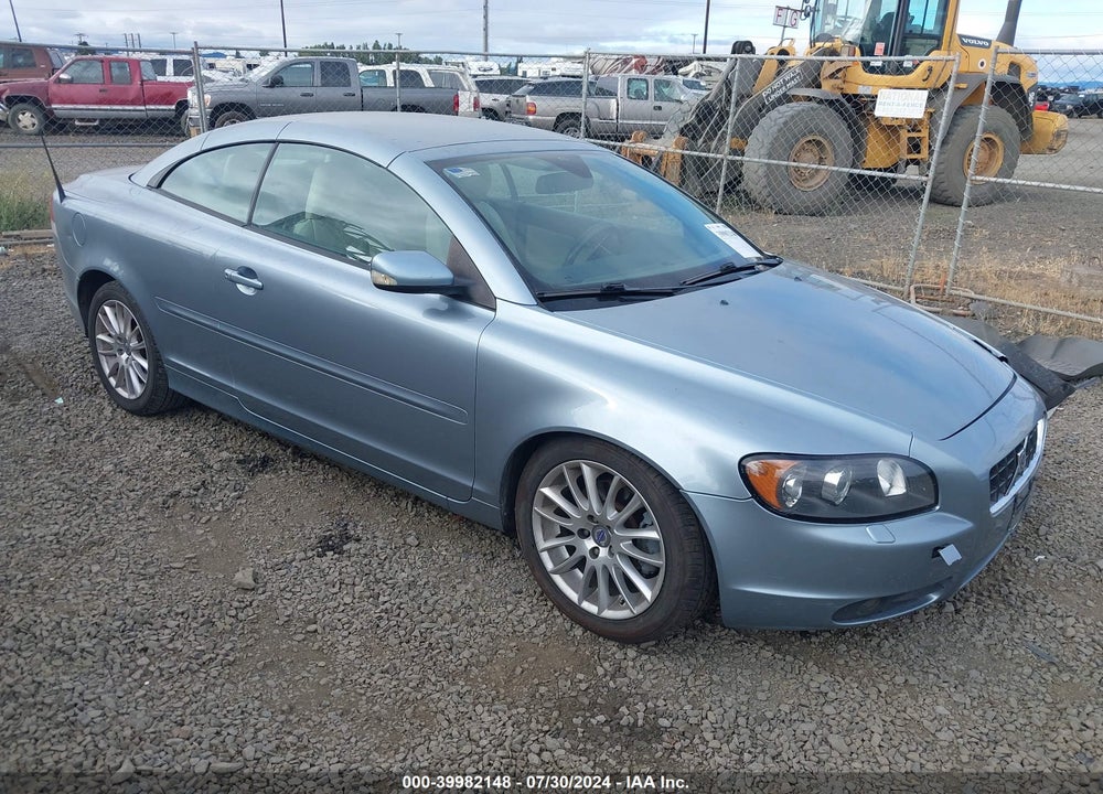 2007 VOLVO C70 T5 VIN: YV1MC68267J023363