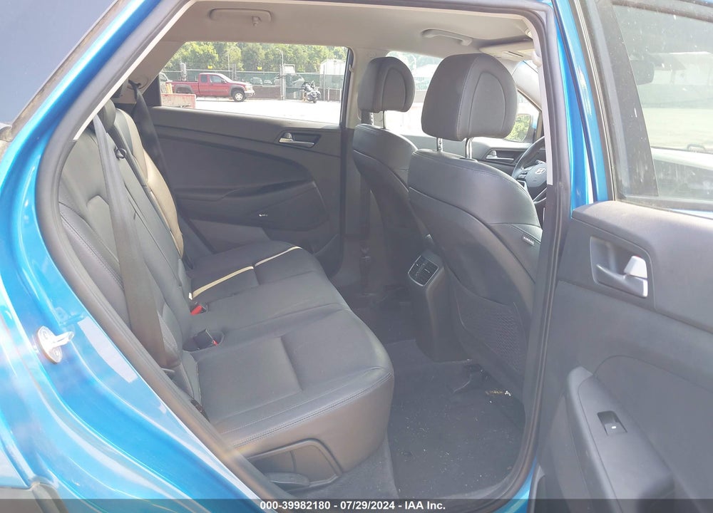 2017 HYUNDAI TUCSON SE PLUS VIN: KM8J3CA44HU430161