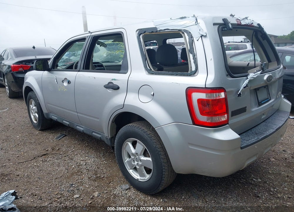 2011 FORD ESCAPE XLS VIN: 1FMCU9C7XBKA62877